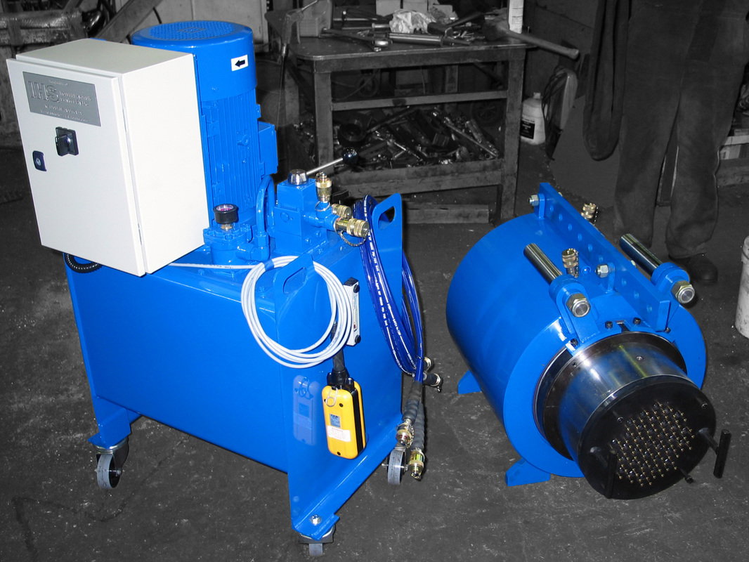 Custom Multi-Strand Jack & Hydraulic Power Unit